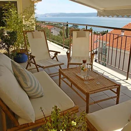 Gogreen Penthouse شقة *